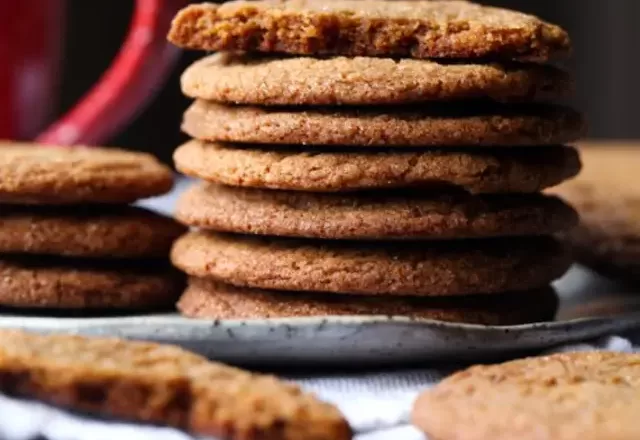 Alkaline Gingersnap Cookies